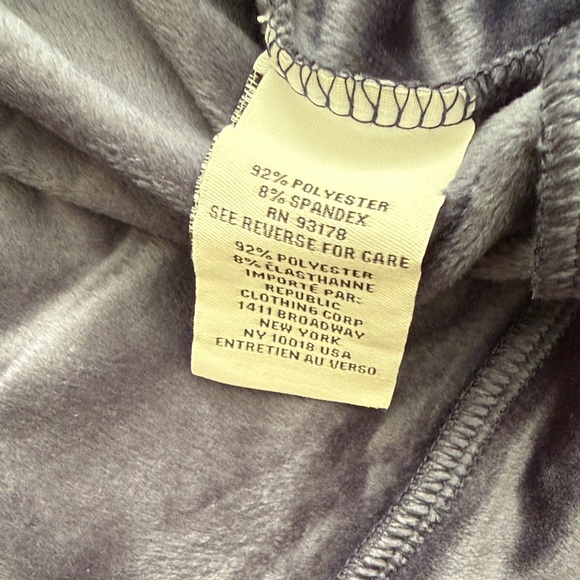 Magaschoni Dark Blue Velour Jogger Tracksuit Set - Picture 4 of 10